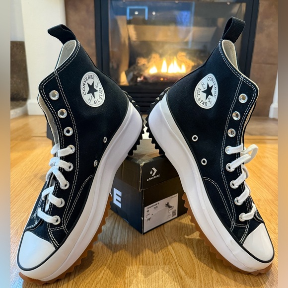 Converse Run Star Hike High Top Black White Gum Men’s 10 Women’s 11.5 New W/Box - Picture 6 of 11